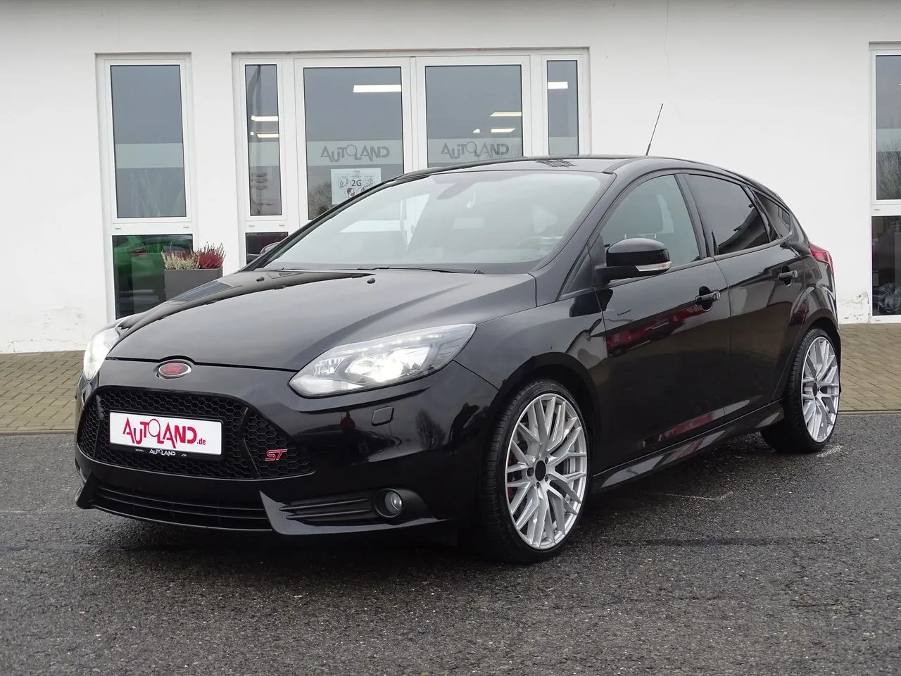 Ford Focus ST 2.0 EcoBoost...  Image 1