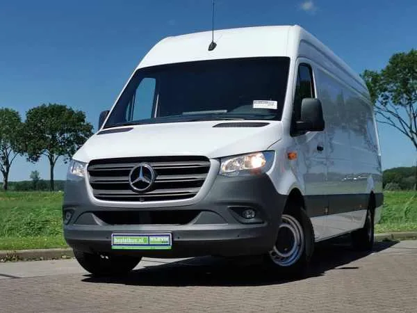 Mercedes-Benz Sprinter 316 L3H2 Maxi 360 Camera Image 1